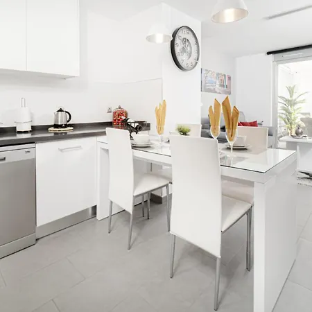 Apartamento Modern Basia With Sea Views